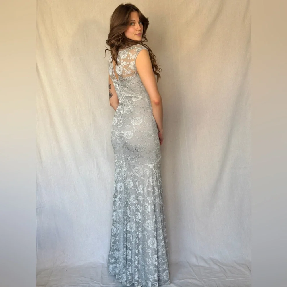 Vintage Y2K Silver Mermaid Bodycon Keyhole Dress - Picture 2 of 9
